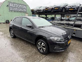 Schadeauto Volkswagen Polo 1.0 TSI 70KW DSG Clima Navi Highline R 5-Drs Virt. Dash 2020/1