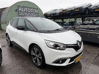 Auto incidentate Renault Scenic 1.2 TCE 96KW Clima Navi Camera Led Intens NAP 2017/3