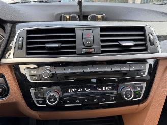 BMW 3-serie 330e 135KW Autom. High Executive Schuifdak Clima Navi HUD picture 13