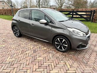 Peugeot 208 Tech edition picture 10