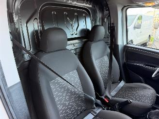 Opel Combo  picture 21