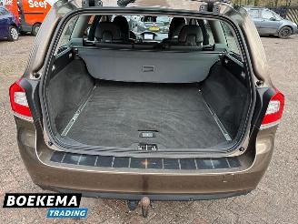 Volvo V-70 1.6 T4 Nordic+ Leer Stoelverw Navigatie Cruise picture 12