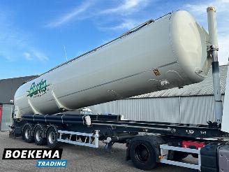 krockskadad bil oplegger LAG  O-3-TI Kipsilo 63000L 2022/6