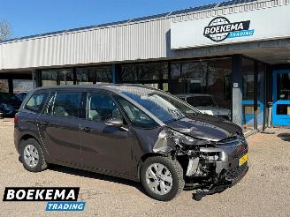 Voiture accidenté Citroën C4-picasso 1.2 PT Business 7-Persoons Navigatie Keyless Clima 2016/7