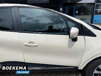 Renault Captur 0.9 TCe Expression Keyless Airco Cruise Trekh. picture 16