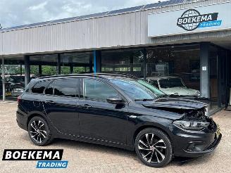 krockskadad bil auto Fiat Tipo 1.4 T-Jet 120PK S-Design Led Leer Navigatie Climate 2019/6