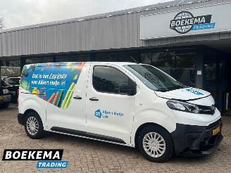 skadebil auto Toyota Proace 1.6 D-4D Cool Comfort 3-Pers Airco Cruise Trekh. 2017/5