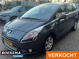 Peugeot 5008 1.6 THP ST Aut Panorama Navigatie Climate Cruise PDC Glazen dak picture 4