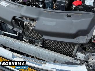 Peugeot 208 1.2 PureTech Urban Soul 5-Drs Navi Cruise Airco PDC Trekh. picture 15