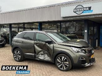krockskadad bil auto Peugeot 3008 1.2 PureTech Premium Keyless Virtual Navi Camera PDC 2020/2