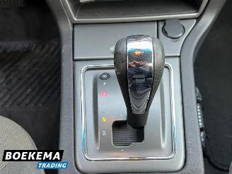 Opel Vectra 2.2 16V Elegance 155PK Aut Cruise PDC Trek. picture 22