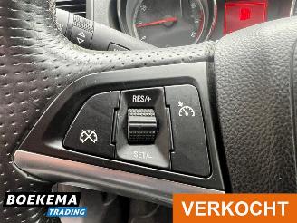 Opel Insignia 2.0 T Sport 4x4 250PK Aut Navi Climate Stoelver. picture 20