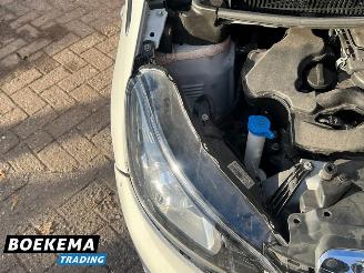 Peugeot 108 1.0 e-VTi Active 5-Drs Navi Airco Camera picture 11