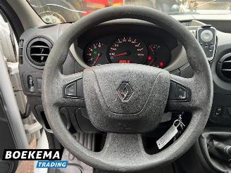 Renault Master T35 2.3 DCI L2H3 3-Pers Navigatie Cruise Airco PDC Trekhaak picture 15