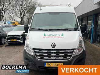 Renault Master T35 2.3 DCI L2H3 3-Pers Navigatie Cruise Airco PDC Trekhaak picture 5