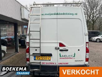 Renault Master T35 2.3 DCI L2H3 3-Pers Navigatie Cruise Airco PDC Trekhaak picture 6
