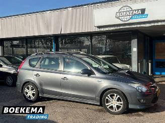 Auto incidentate Hyundai I-30 CW 1.4i i-Drive Cool Airco Trekhaak 2011/6