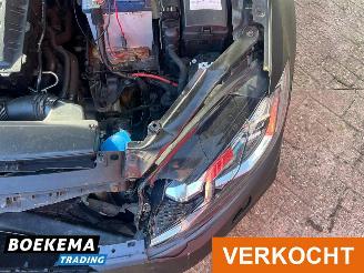 Volkswagen Golf 1.0 TSI R-Line DSG Navigatie Climate Cruise picture 12