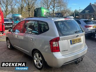 Kia Carens 2.0 CVVT X-clusive 7-Persoons Leer Navigatie Stoelverw. Airco picture 3