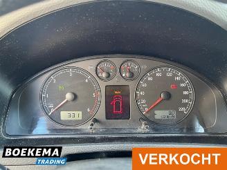 Volkswagen Multivan 2.5 TDI Comfort 7-Pers Clima Stoelverw. 2XSchuifdeur picture 22