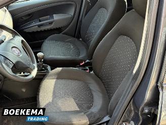 Fiat Grande Punto 1.2 Active Airco 5-Deurs picture 8