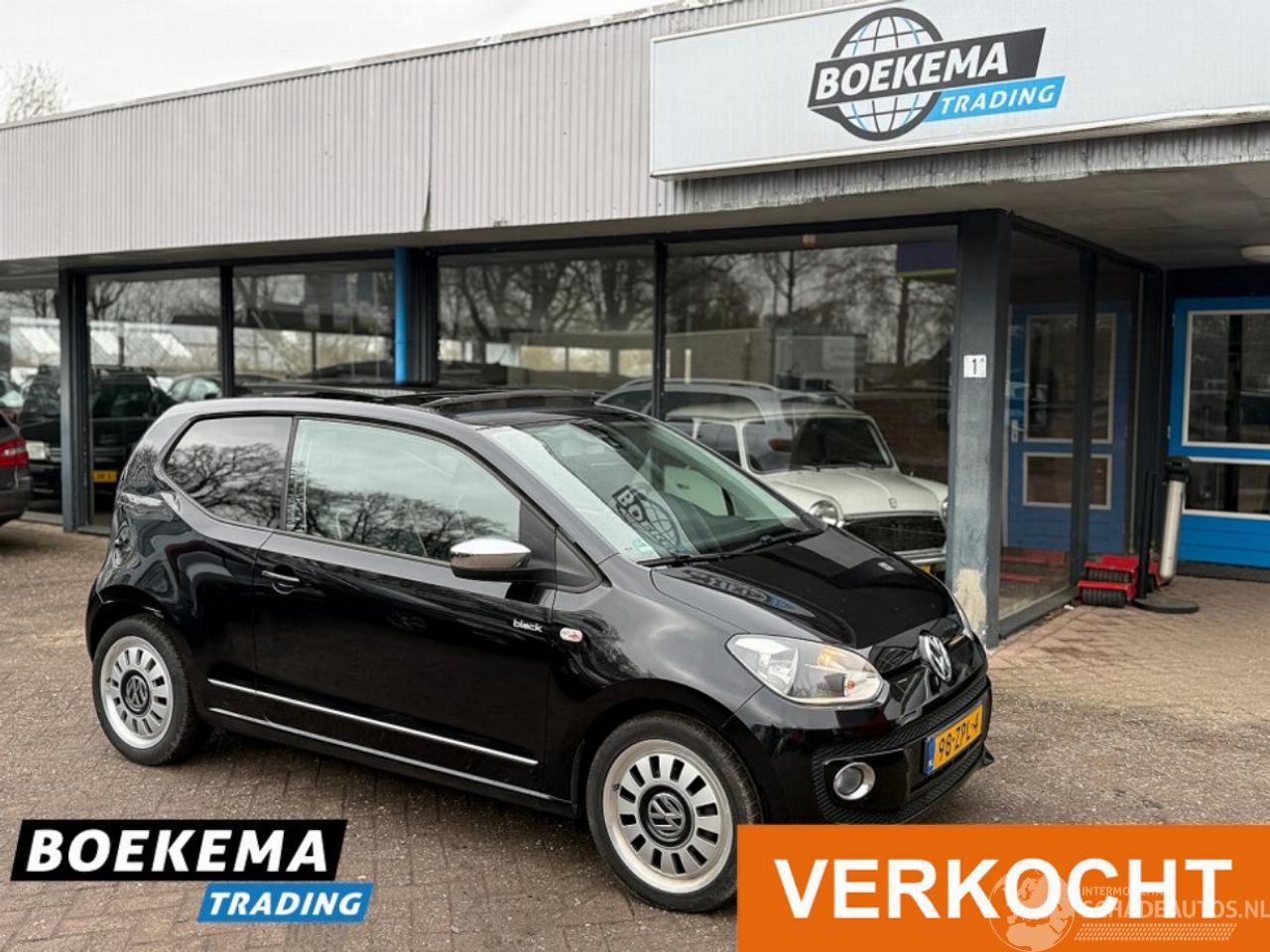 Volkswagen Up! 1.0 Black Up! Panorama Leer Stoelverwarming PDC Cruise