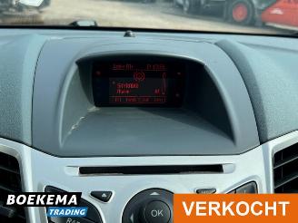 Ford Fiesta 1.6 Titanium Climate Cruise PDC Stoelverwarming picture 19