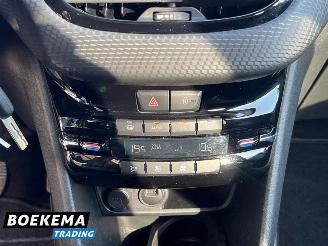 Peugeot 2008 1.2 PureTech Allure Navigatie Camera Climate picture 25