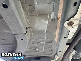 Peugeot 2008 1.2 PureTech Allure Navigatie Camera Climate picture 12