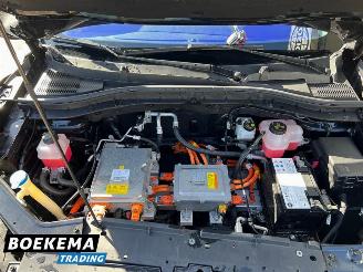 MG ZS EV Long Range Luxury 70 kWh Panorama Leer Camera Navigatie picture 10