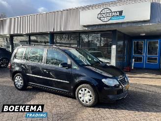 skadebil auto Volkswagen Touran 1.4 TSI 140PK Business Navigatie Cruise Climate 2007/5