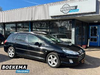 krockskadad bil auto Peugeot 407 2.0 Signature Pack Premium Panorama Navigatie Leer Cruise 2010/10