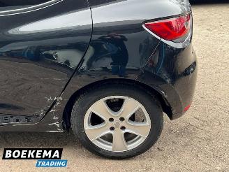 Renault Clio 0.9 TCe Expression Navigatie Airco Cruise picture 6