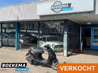 Unfall Kfz Roller Piaggio  Zip 45KM 2011/1