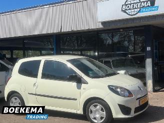 Käytettyjen passenger cars Renault Twingo 1.5 dCi Collection Airco Cruise 2011/7
