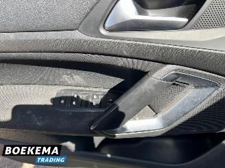 Peugeot 308 SW 2.0 BlueHDI Allure Automaat Navigatie Panorama picture 16