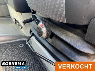 Volkswagen Crafter 35 2.0 TDI L3H2 9-Persoons Schuifdeur Rolstoellift picture 12