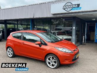 krockskadad bil auto Ford Fiesta 1.25 Ghia Airco LMV 3-Deurs 2012/1