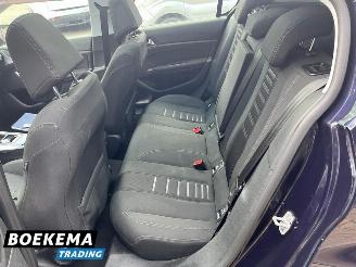 Peugeot 308 1.6 THP Première Panorama Climate Cruise Keyless picture 16