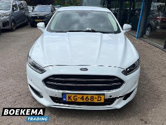Ford Mondeo 2.0 IVCT HEV Titanium Climate Cruise PDC picture 5