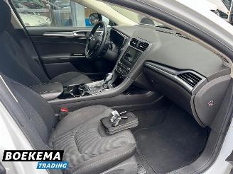 Ford Mondeo 2.0 IVCT HEV Titanium Climate Cruise PDC picture 17