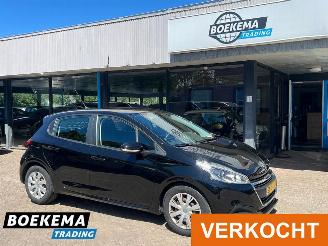 Voiture accidenté Peugeot 208 1.2 PureTech Active Navigatie Airco Cruise 2018/5