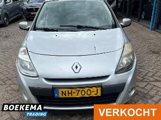 Renault Clio 1.5 dCi Collection Airco Cruise 5-Deurs Trekhaak picture 5