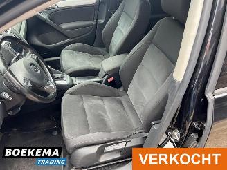 Volkswagen Golf 1.2 TSI Highline DSG Climate Cruise picture 13