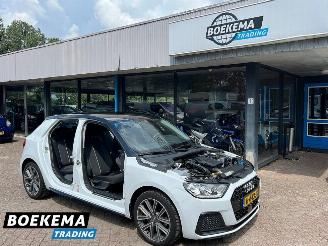 skadebil motor Audi A1 Sportback 30 TFSI epic S-Line Automaat Navigatie Digi-Dash Climate 2020/2