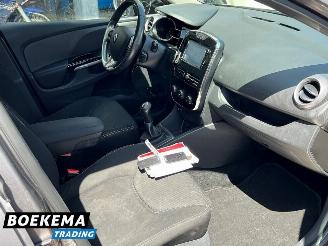 Renault Clio Estate 1.5 dCi ECO Night&Day Navigatie Cruise PDC Trekhaak picture 16
