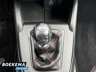 Ford Focus Wagon 1.0 EcoBoost Hybrid ST Line Navigatie Cruise Climate picture 28