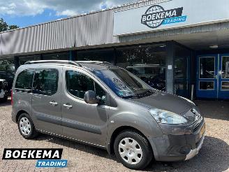Voiture accidenté Peugeot Partner Tepee 1.6 XT Airco Cruise 2xSchuifdeur PDC Trekhaak 2008/9