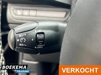 Peugeot 208 1.2 VTi Oxygo Cruise Navi Clima Trekhaak picture 25