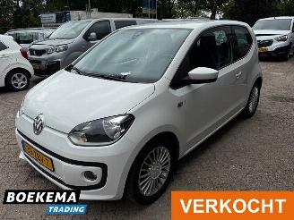 Volkswagen Up! 1.0 High Up! Navigatie Airco 3-Deurs picture 5